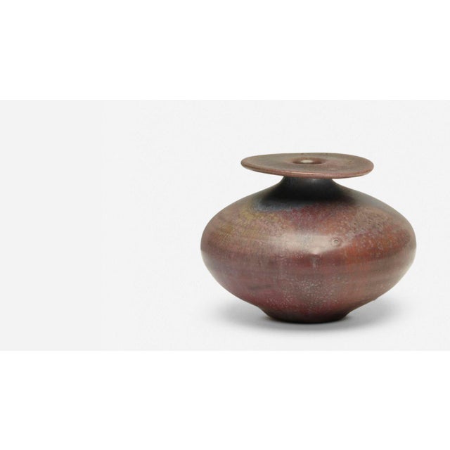 Otto Natzler and Gertrud Natzler Rare Form, Round Bottle With Flange, 1974 For Sale - Image 4 of 7
