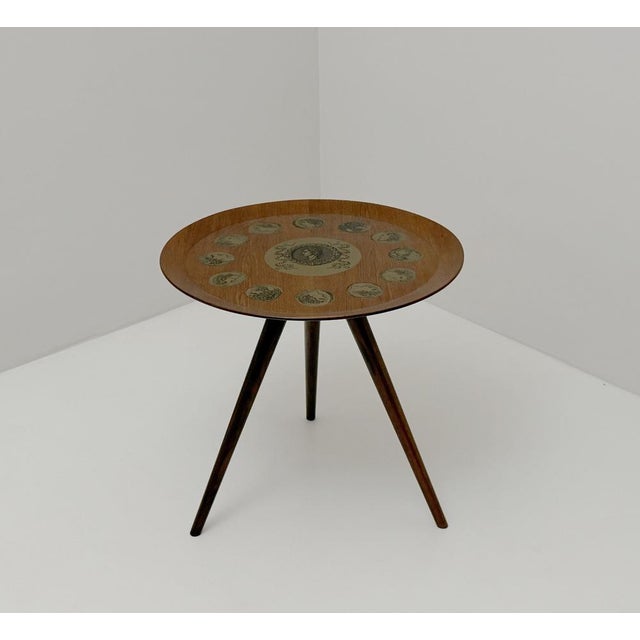 Vintage Coffee Table, 1950s, in Flawless conditions. Designed 1950 to 1959