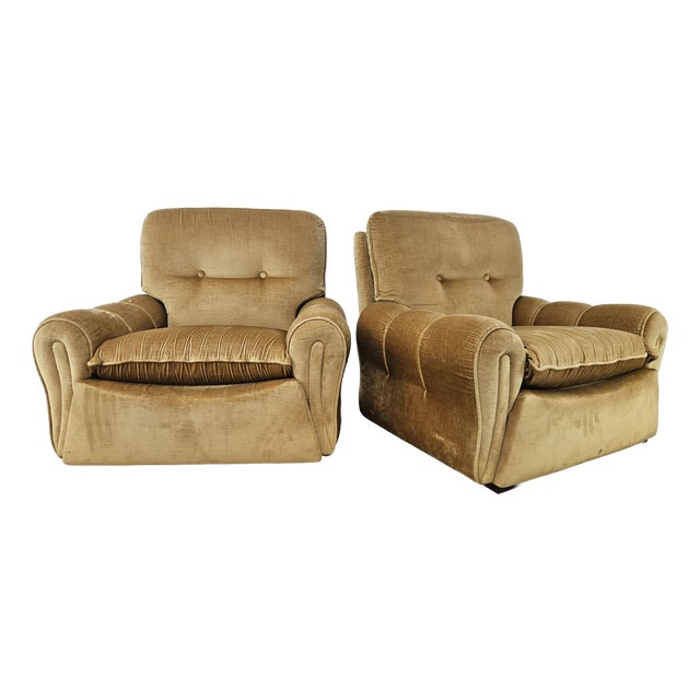 Vintage Italian Fabric Armchairs, 1970, Set of 2 For Sale