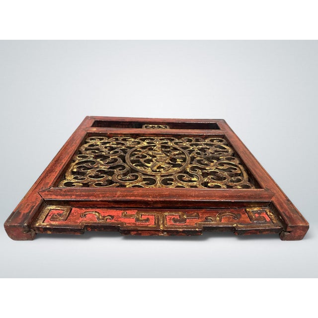 Late 19th Century Pair of Gilded Chinese Carved Window Panels / Table Screens, 19th Century For Sale - Image 5 of 11