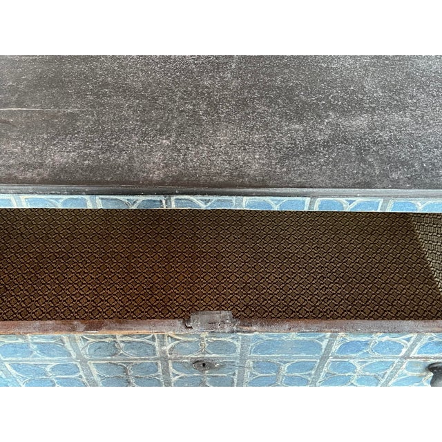 Antique Italian Chest of Drawers in Painted Walnut For Sale - Image 3 of 18