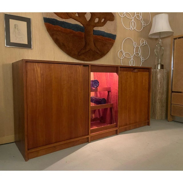 Custom Made Buffet Credenza With Lighted Wine Bar and Hidden Bar Cart For Sale - Image 4 of 17