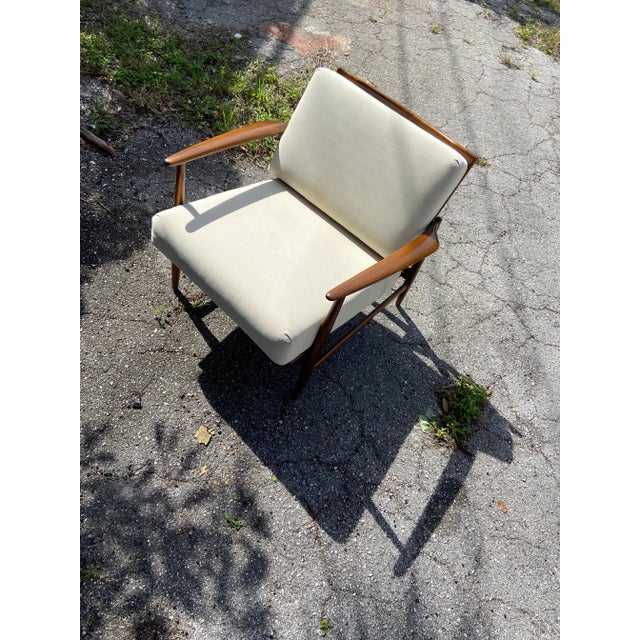 Mid-Century Modern Mid Century Modern Lounge Armchair | Kofod Larsen for Selig For Sale - Image 3 of 12