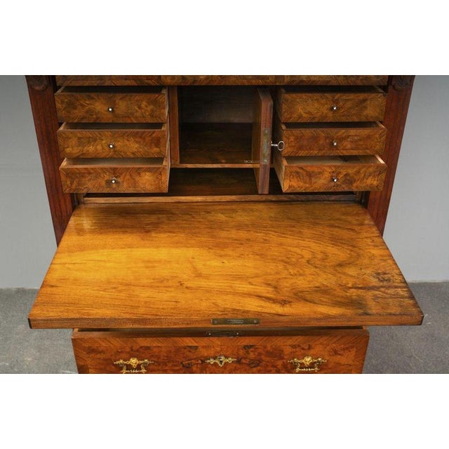 19th Century Gründerzeit Secretary Desk in Walnut For Sale - Image 11 of 18