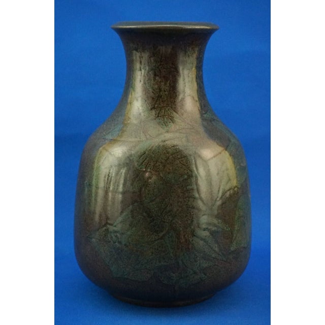 Futurist Majolica Ceramic Vase with Bas-Relief Bird by Bruno Baratti, Italy, 1920s For Sale - Image 3 of 18