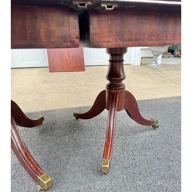 Antique American 2 Pedestal Mahogany Dining Table Early 19th Century For Sale - Image 4 of 14
