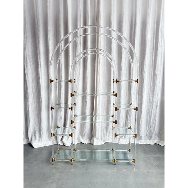 Mid-Century Modern Hollywood Regency Acrylic Glass and Brass Shelf by Charles Hollis Jones, United States, 1970s For Sale - Image 3 of 18