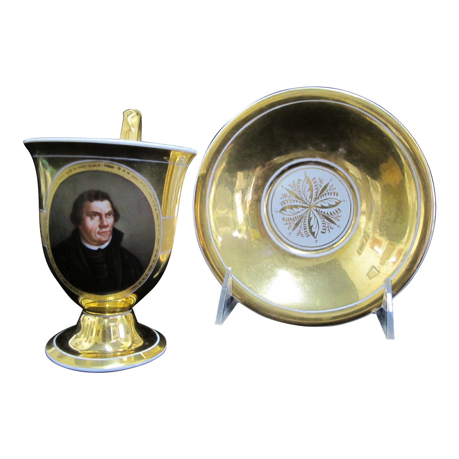 kpm-berlin-porcelain-hand-