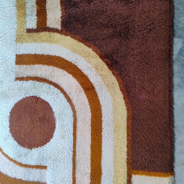 Space Age Museum-Grade Avant-Garde Wool Rug, Italy, 1970s For Sale - Image 6 of 11