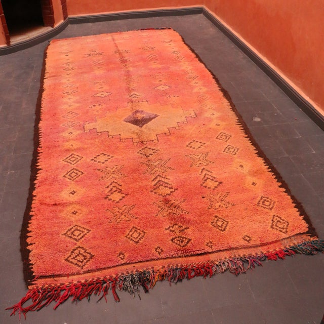 Dark Pink Vintage 5x12 Ft Moroccan Rug For Sale - Image 8 of 9