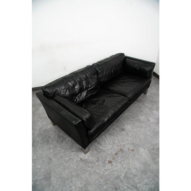 Mid Century Danish Modern Sofa Couch 2 Seat Leather Black Settee Metal Chrome Nm For Sale In Sacramento - Image 6 of 11