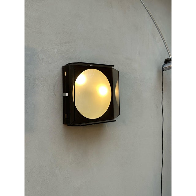 Glass and Metal Wall Lamp from Veca, 1960 For Sale - Image 3 of 9