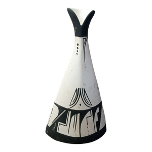 Signed 1970s Ute Mountain Indian Pottery Folk Art Vase