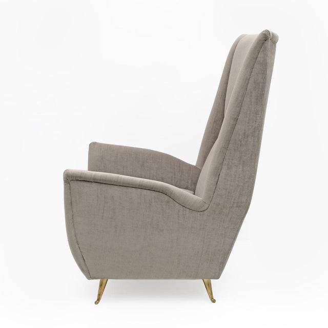 Metal Mid-Century Modern Velvet High Back Armchairs attributed to Gio Ponti for ISA Bergamo, 1950s, Set of 2 For Sale - Image 7 of 10