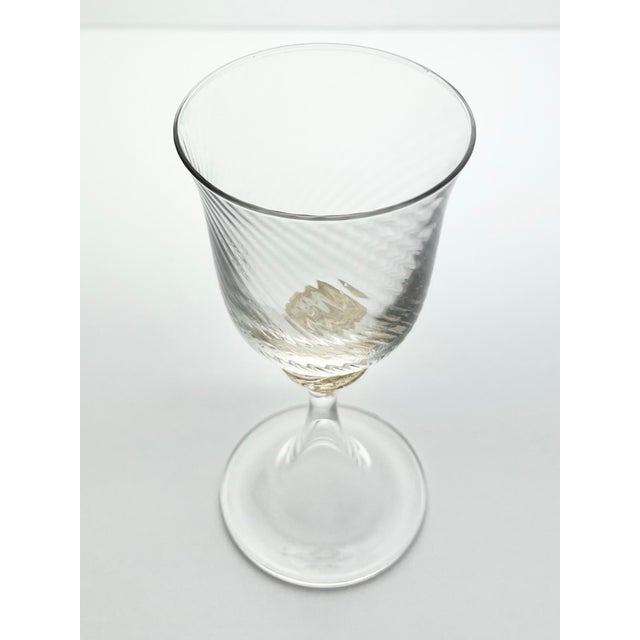Murano 1990s Murano Torcée 3 Wine Glasses Swirl Optic Hand Blown 24k Gold Flakes - Set of 3 For Sale - Image 4 of 7