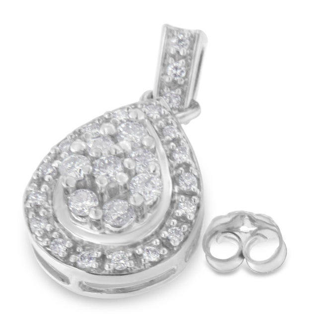 10k White Gold Round Cut Diamond Earrings (0.75 cttw, H-I Color, I1-I2 Clarity) For Sale - Image 4 of 5