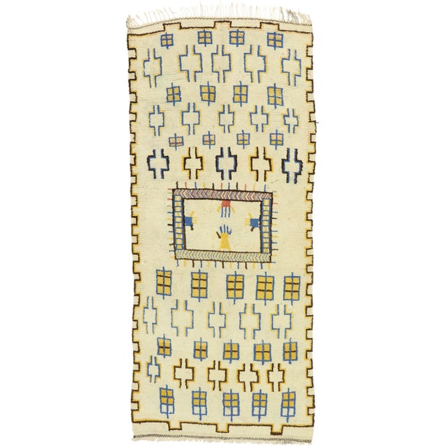 Vintage Moroccan Azilal Rug - 04'07 x 10'06 For Sale - Image 9 of 10