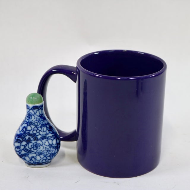 Blue Vintage Blue and White Floral Chinese Snuff Bottle With Green Stone Top For Sale - Image 8 of 8