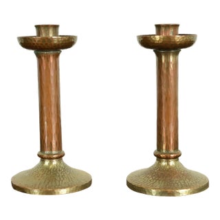 Roycroft Arts & Crafts Brass Finished Hammered Copper Candlesticks, Pair For Sale