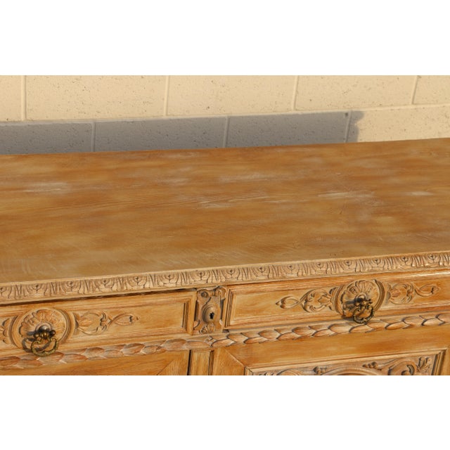 19th Century French Renaissance Revival Carved Oak Large Hunt Buffet For Sale - Image 12 of 18