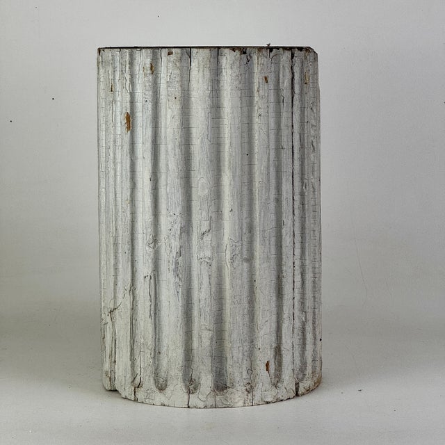 Stupendous Architectural Salvaged & Distressed Chunky Wooden Fluted Display Pedestal Column With Original White Paint For Sale In New York - Image 6 of 7