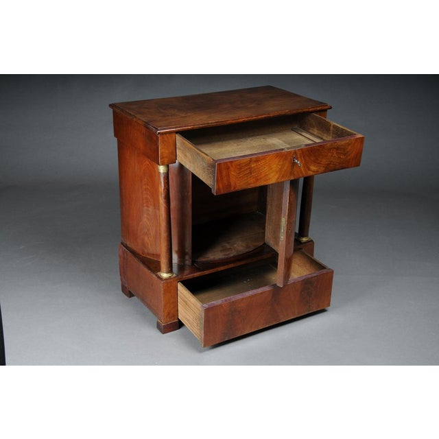 Empire Demi-Lune Chest of Drawers in Mahogany and Veneer, 1810s For Sale - Image 15 of 18