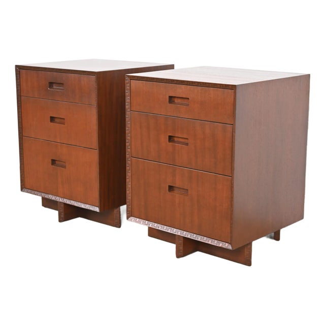 Frank Lloyd Wright for Heritage Henredon Taliesin Mahogany Bedside Chests, Newly Refinished For Sale