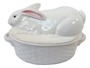 Vintage "Bordallo Pinheiro" Majolica Rabbit Covered Tureen
