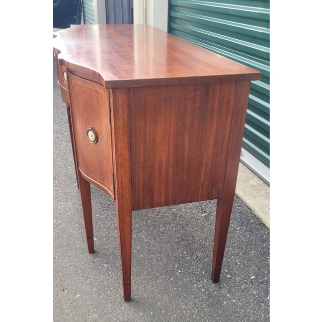 Hepplewhite Style Americana 1920s Vanity For Sale In Philadelphia - Image 6 of 16