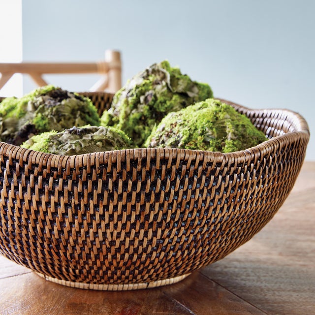 Coastal Burma Rattan Scalloped Edge Bowl For Sale - Image 3 of 4