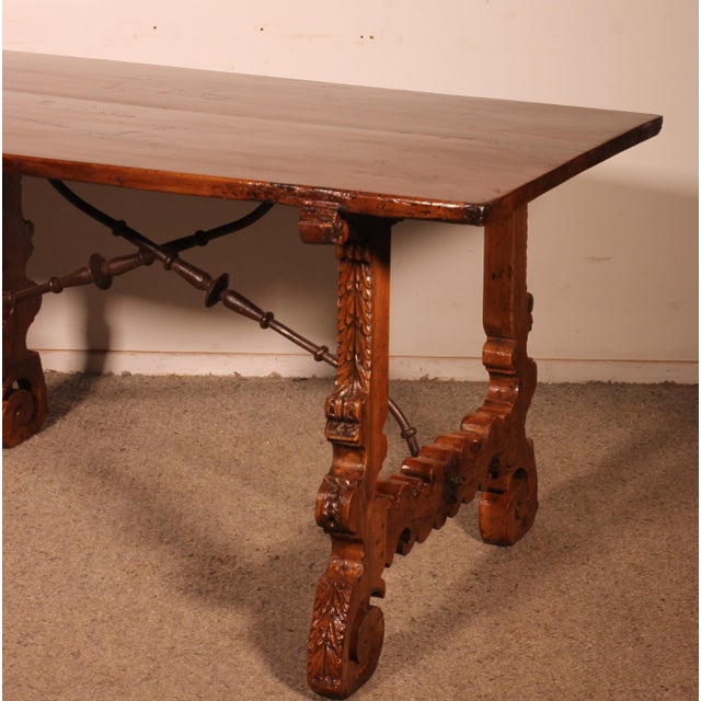 Superb and rare 17th-century Spanish Renaissance walnut table. This table features an exceptional base (museum quality)...
