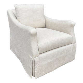 Lee Industries Traditional Swivel Chair For Sale