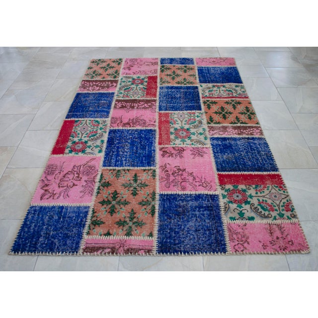 Vibrant Pink & Red Turkish Rug Hand Knotted Handstitched Art - 5'7"x7'10" For Sale - Image 15 of 17