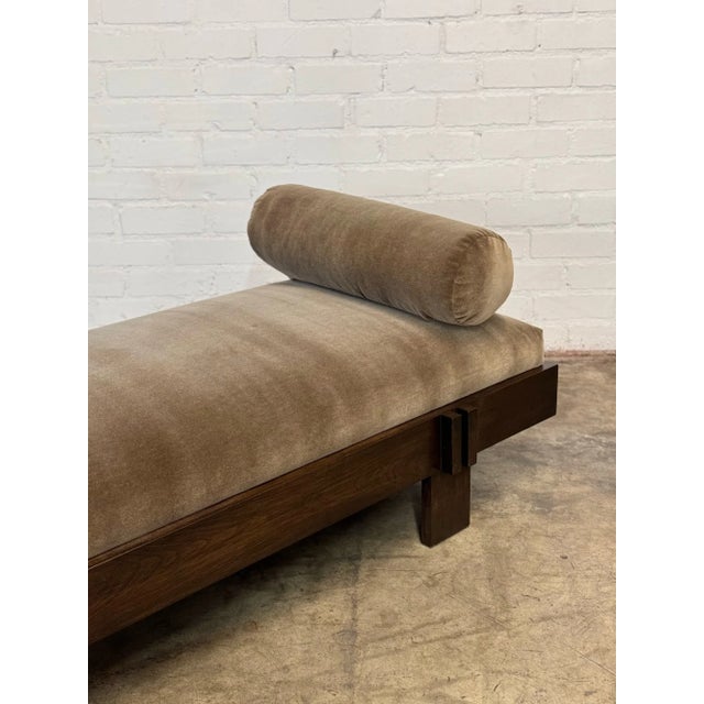 Madura Series Daybed in Ebony For Sale - Image 4 of 18