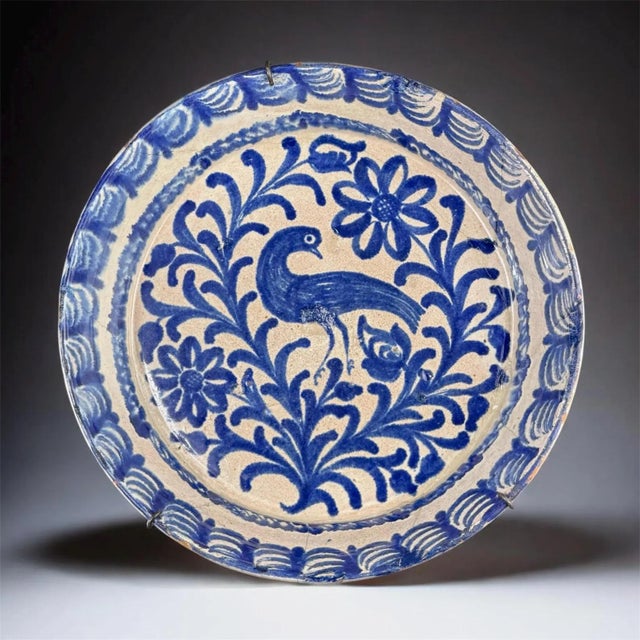 Spanish Fajalauza Bowl in Hand-Painted Blue and White Pottery from Lebrillo For Sale - Image 16 of 16