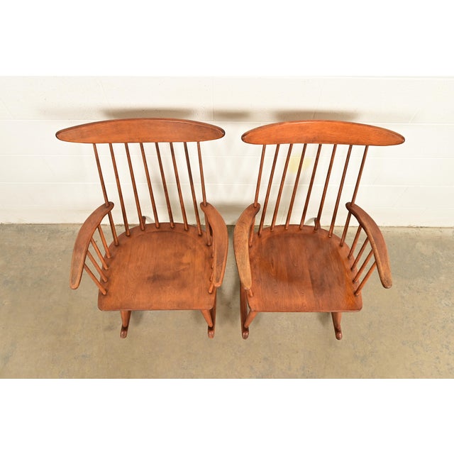1950s Russel Wright for Conant Ball Solid Birch Rocking Chairs | Pair For Sale - Image 5 of 14