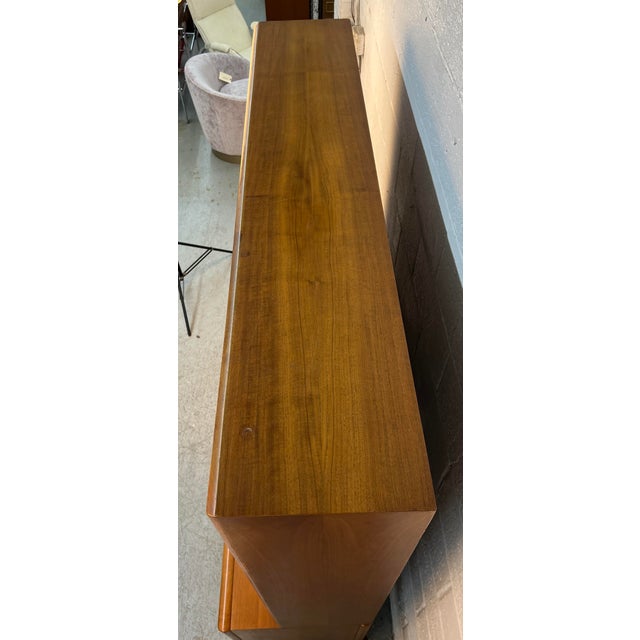 Mid 20th Century Barney Flagg for Drexel Parallel Mid-Century Walnut and Cane Credenza and Hutch For Sale In New York - Image 6 of 14