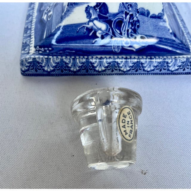 Antique English Blue & White Transferware Pyramidal Inkwell With French Glass Insert & Quill For Sale In Dallas - Image 6 of 14
