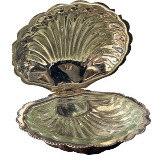 Vintage Silver Plated Hinged Shell Dish With Glass Inlay – Coastal Regency Decorative Box For Sale