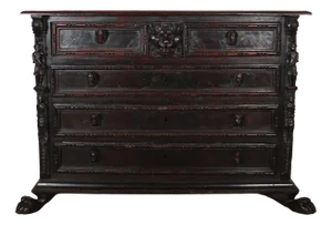 18th Century Italian Walnut Commode