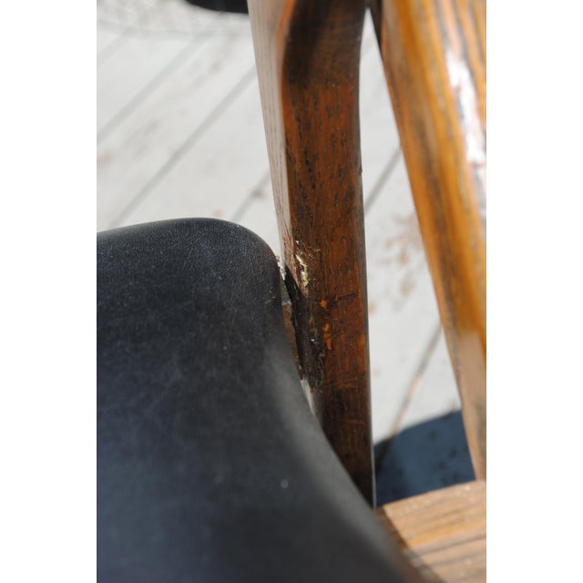 Mid 20th Century Mid Century Modern Willkie Folding Accent Chair - Black Vinyl - Oak For Sale - Image 5 of 10