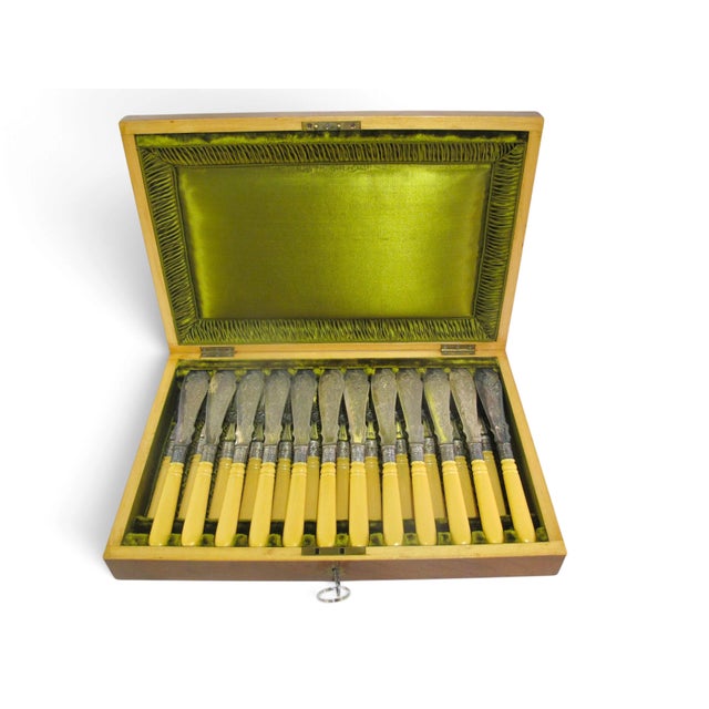 A Williams Sheffield Antique Silver Plate Fish Fork & Knife 24pc Set in Case For Sale - Image 11 of 12
