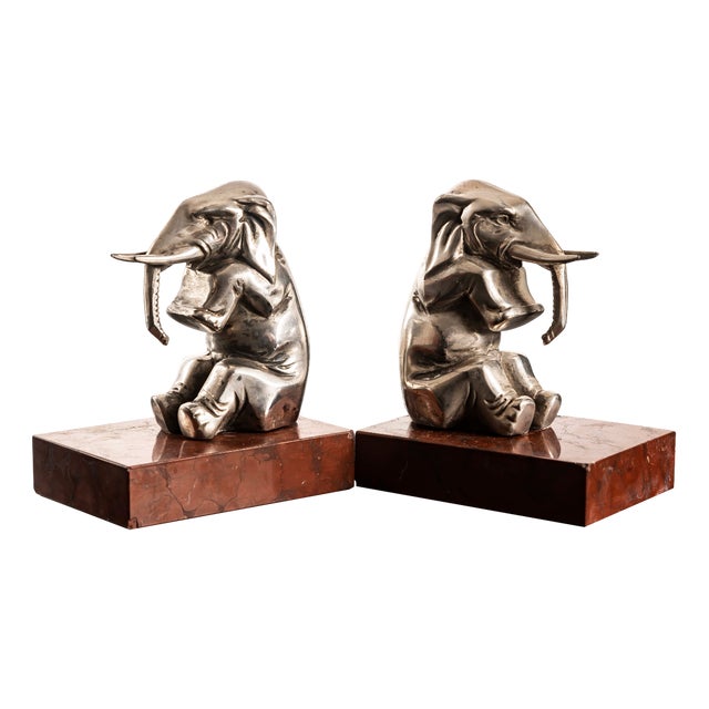 Art Deco Bookends with Elephants in Silver-Plated Metal and Rouge Royal Marble, 1930, Set of 2 For Sale