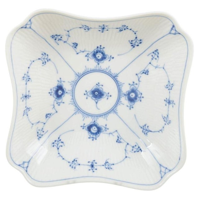 1980s Blue Fluted Plain Square Porcelain Serving Bowl from Royal Copenhagen, 1980s For Sale - Image 5 of 5