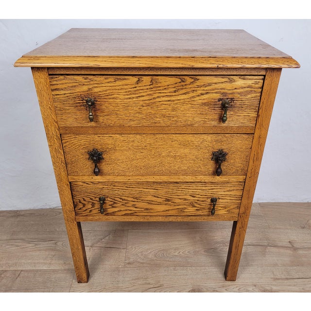 Vintage Oak Chest of Drawers, 1930 For Sale - Image 11 of 17