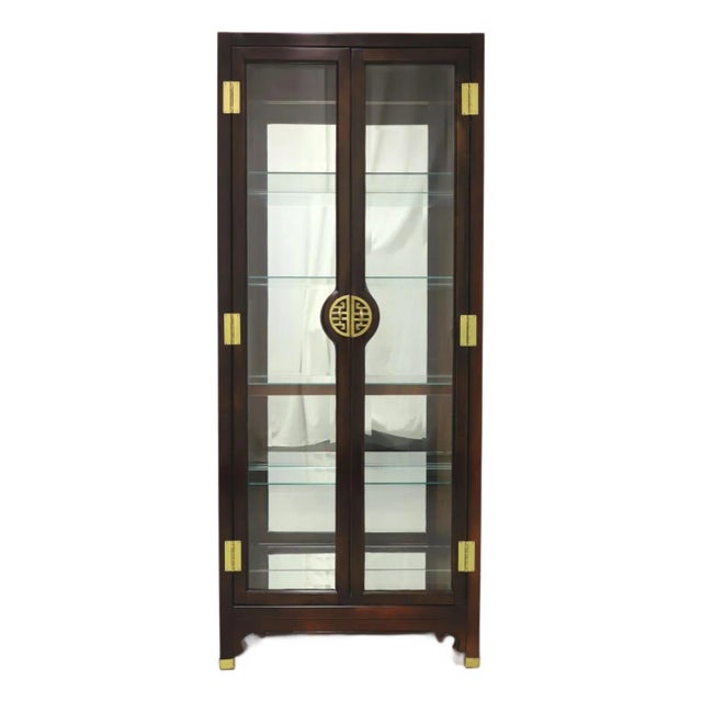 1980s Vintage American of Martinsville Mahogany Asian Chinoiserie Curio Display Cabinet For Sale