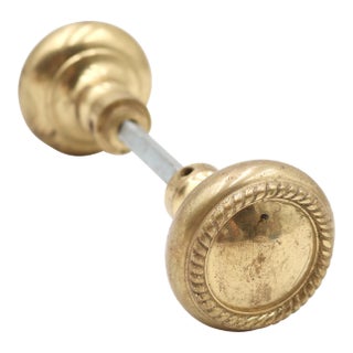 Vintage Pair of Brass Braided Passage Door Knobs For Sale