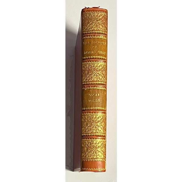 Fine Red Leather Binding - The Picture of Dorian Gray - Gothic and Philosophical Novel by Oscar Wilde 1908 For Sale - Image 4 of 14