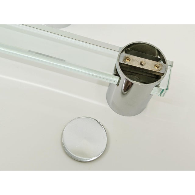 Celada Serie Bathroom Set in Chrome-Plated Brass and Cut Glass by Gianni Celada for Fontana Arte, 1967, Set of 7 For Sale - Image 6 of 18