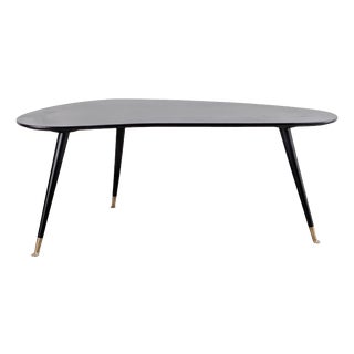 Mid-Century Modern Black Kidney Coffee Table Table For Sale